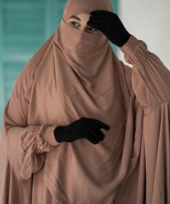 Alternative view of long Jilbab